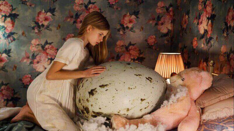 Hatching – Still 1 (2022)
