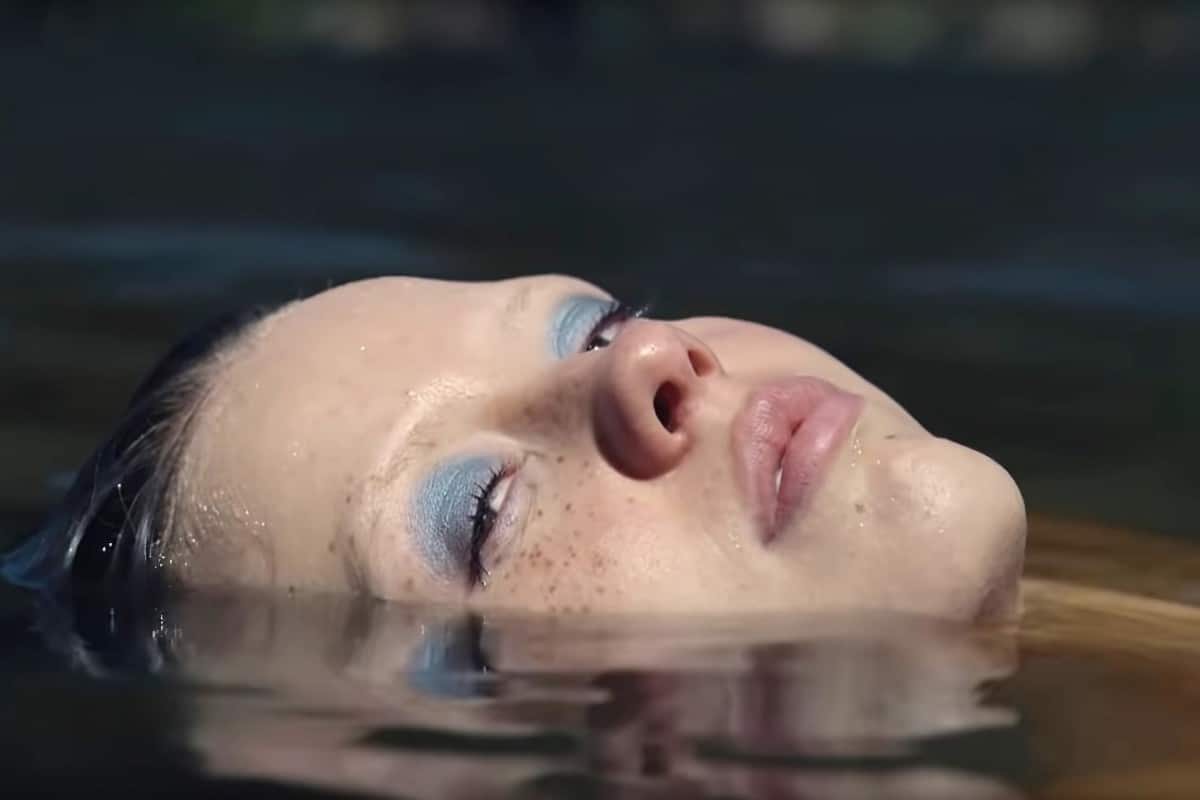 X movie 2022 mia goth water