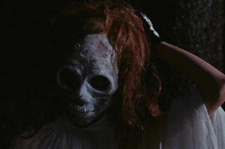 the night evelyn came out of the grave horror podcast