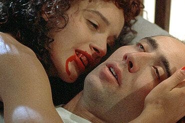 vampire's kiss female vampire movies