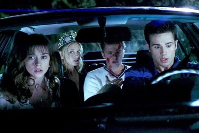 i know what you did last summer 10 Must-Watch Horror Films to Kickstart Your Summer Scares 15 i know what you did last summer
