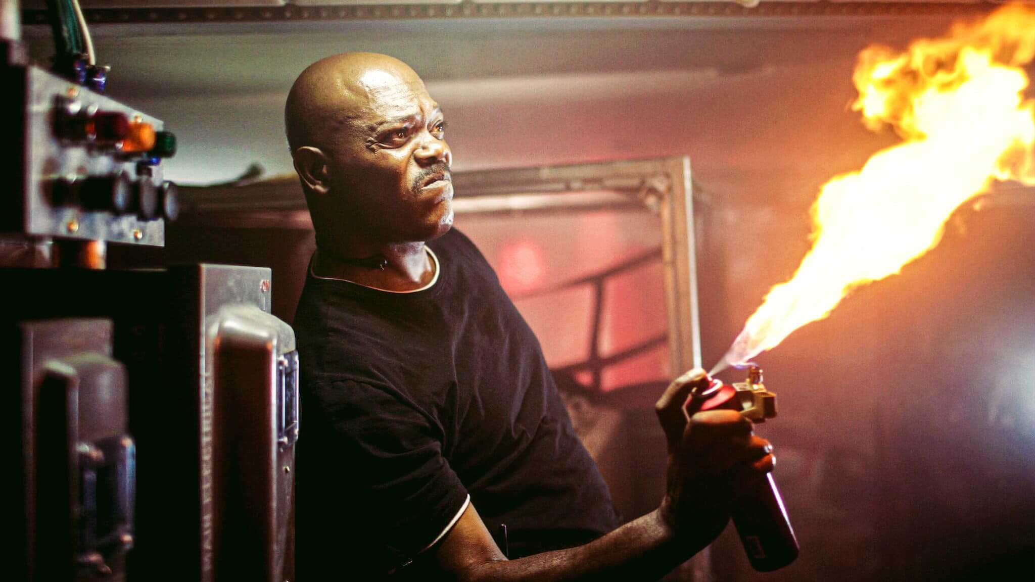 snakes on a plane movie Guilty Pleasures: SNAKES ON A PLANE and Other Must-Watch One-Liner Goldmines 11 snakes on a plane movie 2006 guilty pleasures one-liners