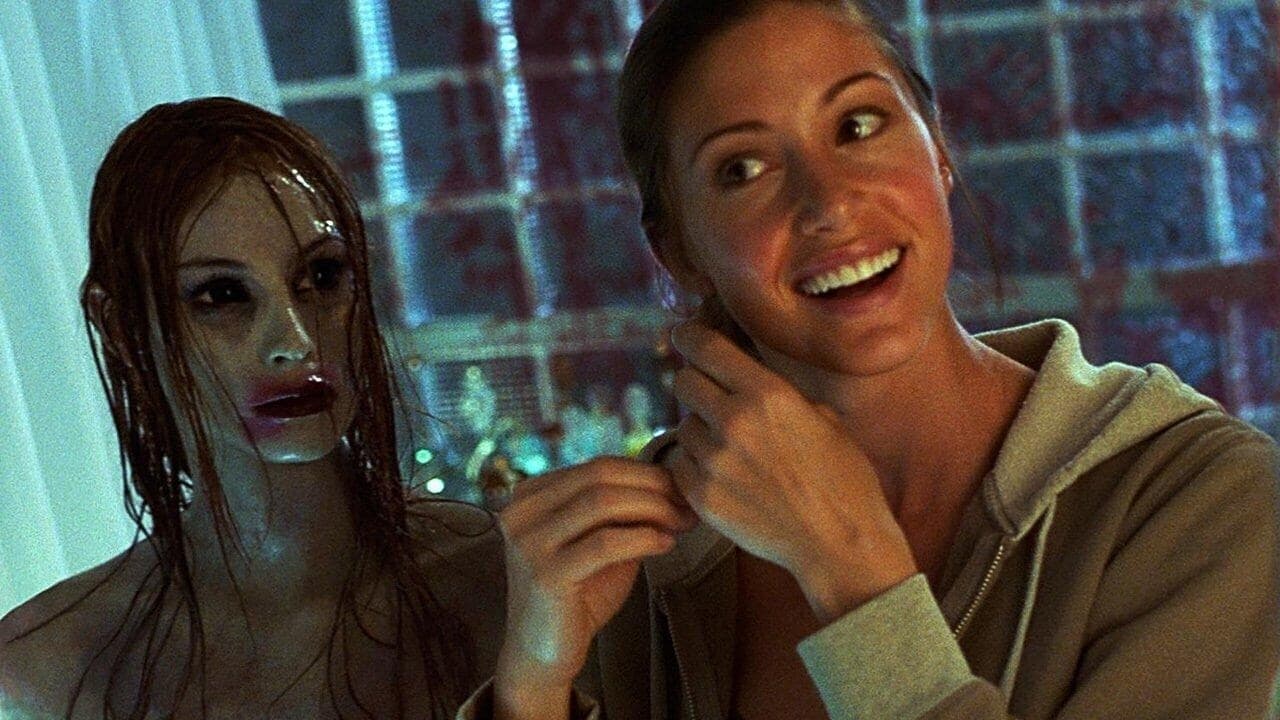 thirteen ghosts 2001 13 ghosts the series 10 Great Horror Movies That Are Way Better Than Their Low Rotten Tomatoes Scores 13 thirteen ghosts 2001 13 ghosts the series